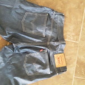 Levis Blue Jeans, W31 L32, slim straight, slight sheen
